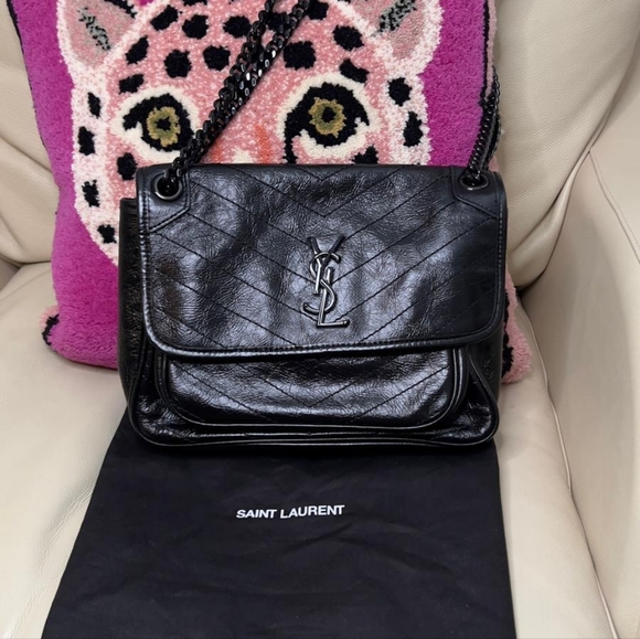 Saint Laurent Niki Shoulder Bag Medium Black Leather - Picture 1 of 9
